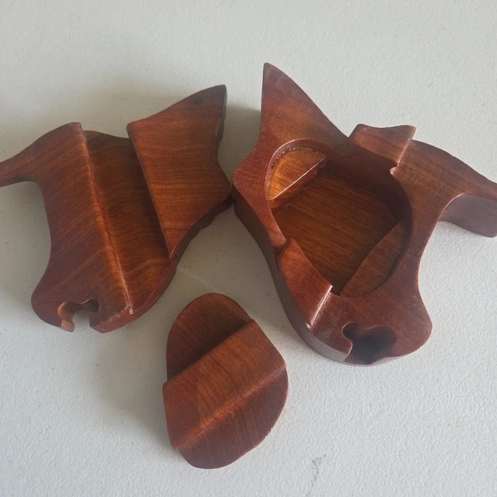 Hand Crafted Toy Wood Puzzle Artisan Figural Bird HUMMINGBIRD Puzzle Box As Is